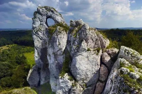 Jak powstała jura krakowsko-częstochowska? Fascynująca historia geologiczna