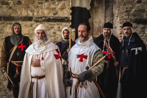 Kiedy powstał zakon templariuszy? Poznaj tajemnice jego założenia
