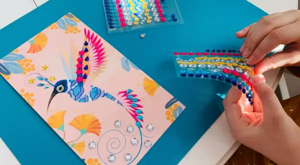 Najlepsze zestawy DIY dla dziewczynki, które rozweselą i zainspirują
