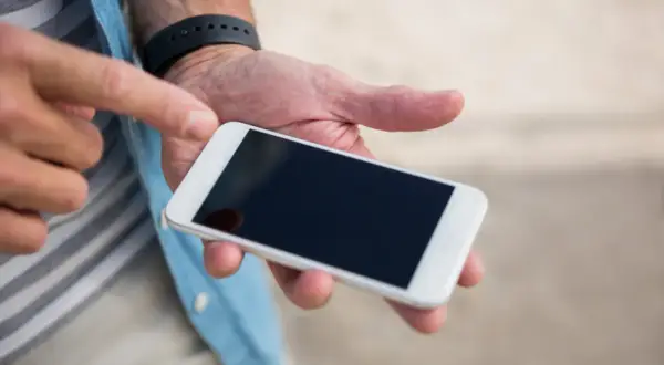Jak naprawić dotyk w telefonie – skuteczne sposoby na rozwiązanie problemów