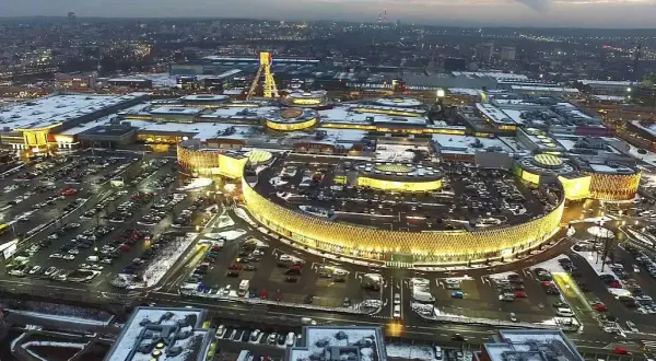 Kiedy powstała Silesia City Center? Odkryj jego fascynującą historię