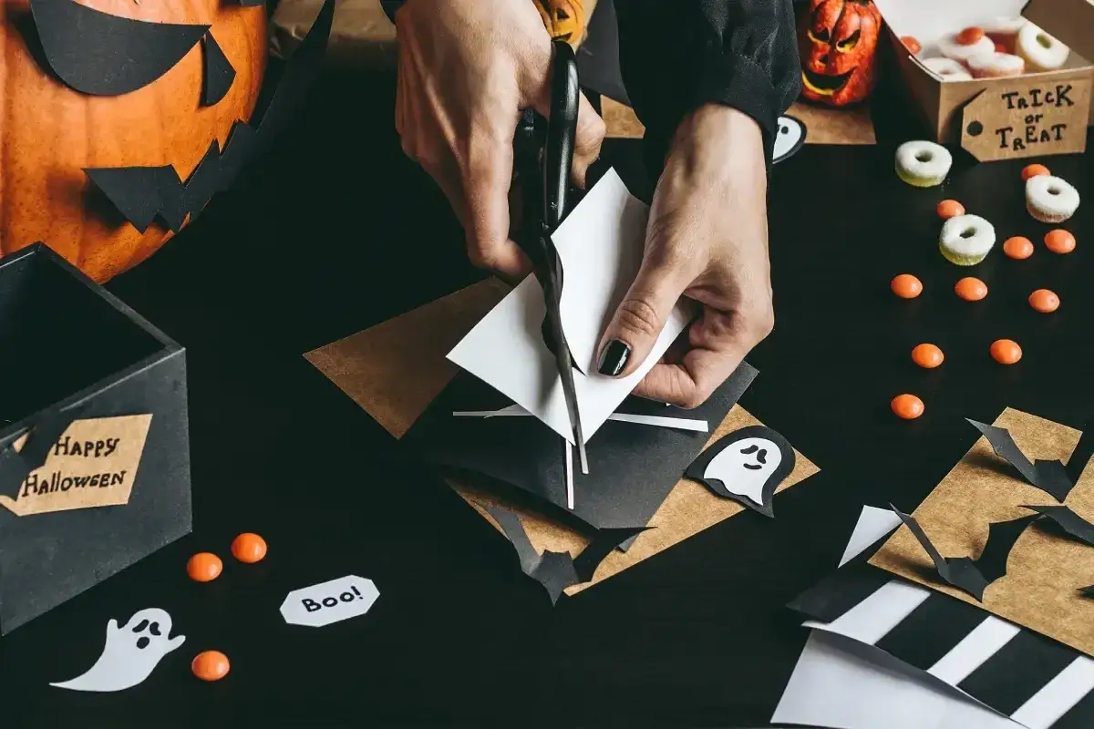 Zdjęcie Jak zrobić ozdoby na Halloween z papieru - proste i kreatywne pomysły