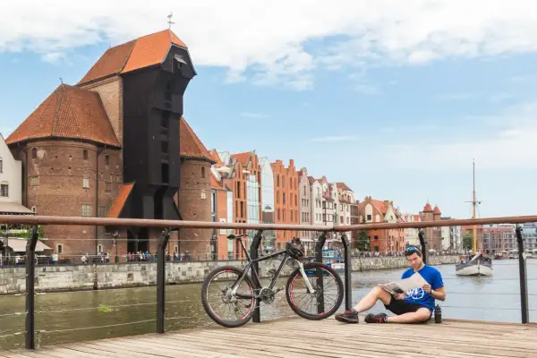Kiedy powstał Gdańsk? Odkryj fascynujące początki miasta